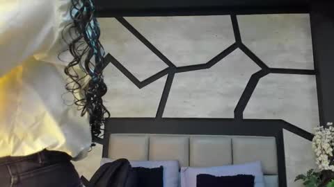 silknyx online show from February 2026 01:08:02 PM