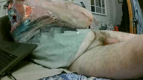 sillyoldman45221063 online show from May 2026 10:50:03 PM
