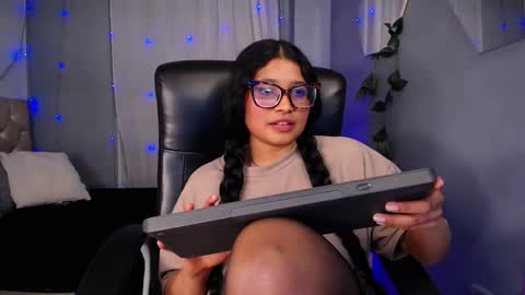 Silvana online show from March 2026 07:08:02 PM