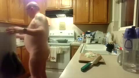 Snapshot of silverdragon70 chatting on September 2025 03:10:02 AM silverdragon70 online show from September 2025 03:10:02 AM