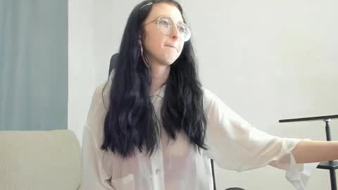 Alice online show from April 2026 09:09:01 PM