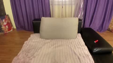 Silvya online show from June 2026 08:18:02 PM
