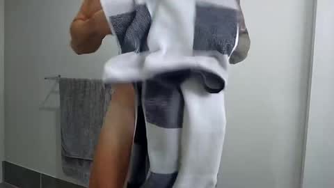 Christopher online show from December 2024 03:40:02 AM