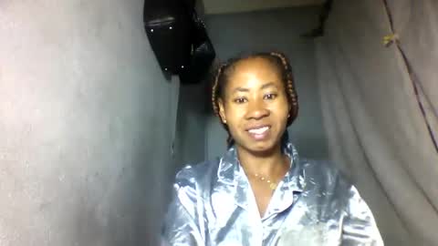 Snapshot of simirna98 chatting on June 2026 11:33:02 PM simirna98 online show from June 2026 11:33:02 PM