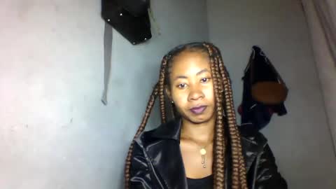 Snapshot of simirna98 chatting on June 2026 07:56:01 AM simirna98 online show from June 2026 07:56:01 AM