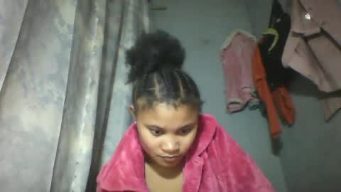 Snapshot of simirna98 chatting on June 2026 08:34:01 PM simirna98 online show from June 2026 08:34:01 PM