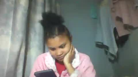Snapshot of simirna98 chatting on June 2026 08:44:02 PM simirna98 online show from June 2026 08:44:02 PM