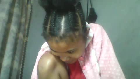Snapshot of simirna98 chatting on June 2026 09:56:02 AM simirna98 online show from June 2026 09:56:02 AM