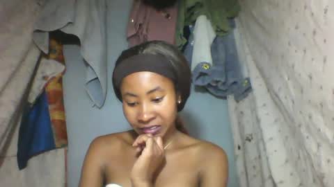 Snapshot of simirna98 chatting on July 2026 06:56:02 PM simirna98 online show from July 2026 06:56:02 PM