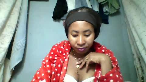 Snapshot of simirna98 chatting on July 2026 08:33:01 PM simirna98 online show from July 2026 08:33:01 PM