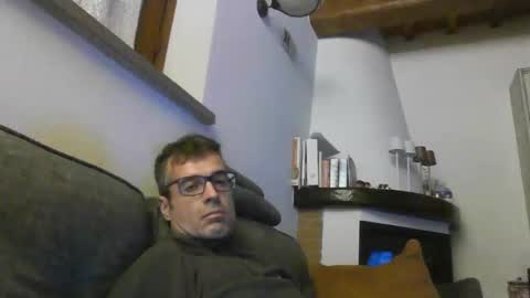 Snapshot of simmeturbate chatting on February 2026 10:03:02 PM Italiandaddyitalydickassbottomassholecomshowmasturbatenudeboyitalyatleticcutemuscolarhardcockdickboy online show from February 2026 10:03:02 PM