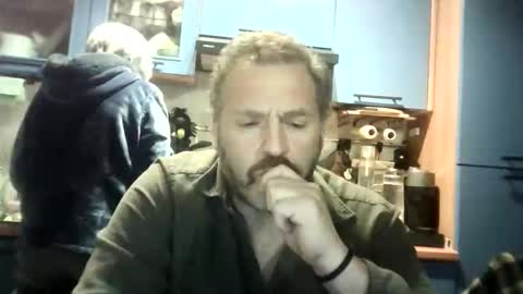 Snapshot of simodav chatting on February 2026 05:14:01 PM simodav online show from February 2026 05:14:01 PM