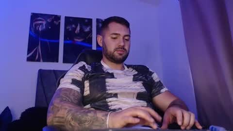 Snapshot of simonbeck chatting on January 2025 09:50:01 PM Simon online show from January 2025 09:50:01 PM