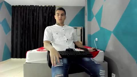 SIMON KELER online show from January 2025 01:31:02 AM