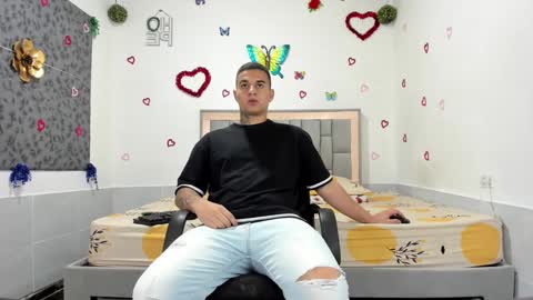 SIMON KELER online show from September 2025 09:48:02 PM