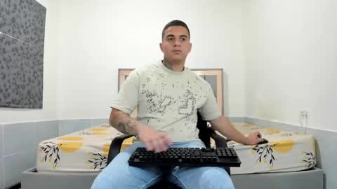 SIMON KELER online show from May 2026 11:01:04 PM