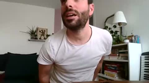 Snapshot of simonxtem chatting on January 2026 01:49:02 PM Simonxtem online show from January 2026 01:49:02 PM