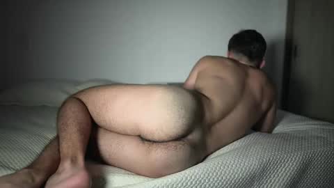 Snapshot of simoon_01 chatting on February 2026 04:08:01 AM SIMOON online show from February 2026 04:08:01 AM