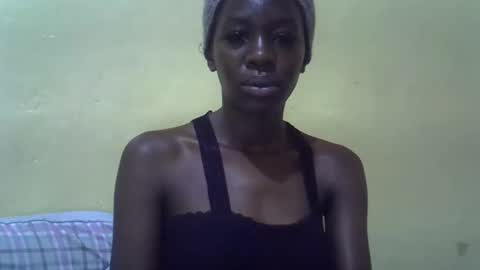 simplyloy33 online show from April 2026 07:00:02 AM