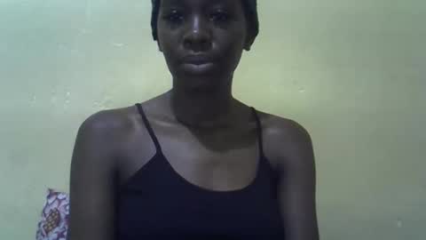 simplyloy33 online show from April 2026 11:08:02 AM