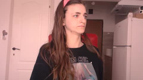 simyhvn online show from March 2026 05:00:02 AM