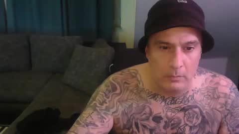 sinalco1975 online show from November 2025 03:01:02 AM