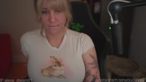 wwoooooooooooof online show from March 2026 11:22:02 PM