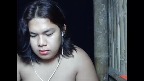 Snapshot of singleheart05 chatting on May 2026 09:31:01 PM singleheart05 online show from May 2026 09:31:01 PM