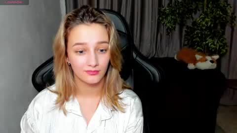 Sinty Noria online show from February 2025 07:31:02 AM