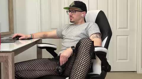 Sir Daddy McQween online show from January 2026 05:48:02 PM