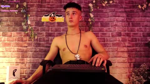 Snapshot of sirredy chatting on October 2025 06:09:01 PM Edy online show from October 2025 06:09:01 PM