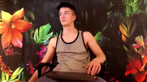 Snapshot of sirreedy chatting on November 2025 04:01:01 AM SirReedy online show from November 2025 04:01:01 AM