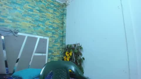 SIR RYANT online show from January 2025 01:10:01 AM