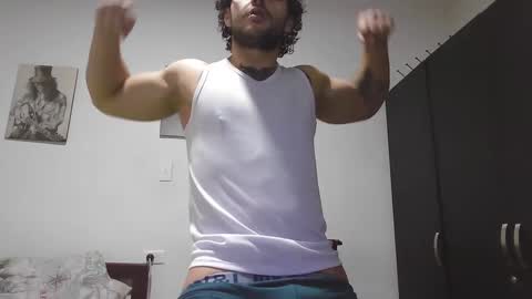 Snapshot of siryus_x chatting on January 2025 05:40:02 PM siryus_x online show from January 2025 05:40:02 PM