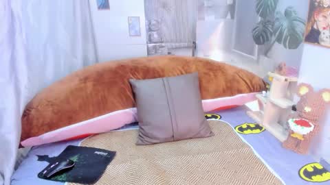 Snapshot of sisi_baby chatting on October 2025 02:22:02 AM julila online show from October 2025 02:22:02 AM