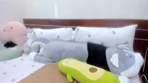 Snapshot of sisi_baby chatting on December 2025 02:52:01 AM julila online show from December 2025 02:52:01 AM