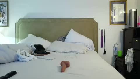 sissipatti69 online show from April 2026 07:03:02 AM