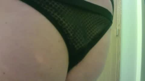 sissycrissy4545 online show from March 2026 07:41:02 PM