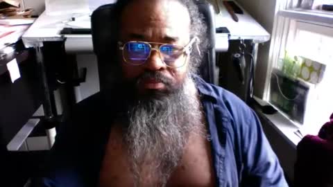 siyah_sakal online show from December 2024 01:34:02 PM