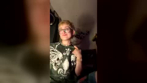 sk8rboi_twink online show from June 2026 06:00:01 AM