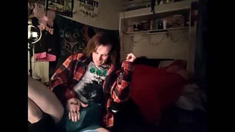 SkankHUNTRx online show from February 2026 03:18:01 AM