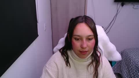 Alice online show from October 2025 09:23:02 PM