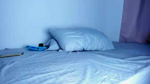 Skarlet online show from April 2026 11:27:01 AM