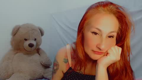 Arlett online show from February 2025 03:06:02 AM