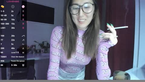 Snapshot of skarlettforeve chatting on December 2024 10:08:02 PM skarlett online show from December 2024 10:08:02 PM