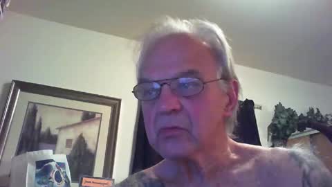 skeeeziks online show from May 2026 03:36:02 AM