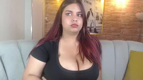 Skarlet online show from February 2025 06:58:02 PM