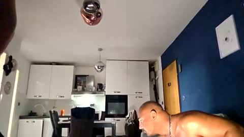 skinboys online show from November 2025 09:10:01 AM