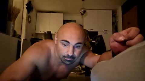 skinboys online show from November 2025 03:05:02 AM