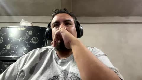 Elias online show from November 2025 04:47:01 AM